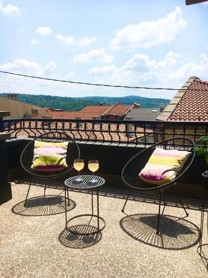 Room E11Even Veliko Tŭrnovo Exterior foto